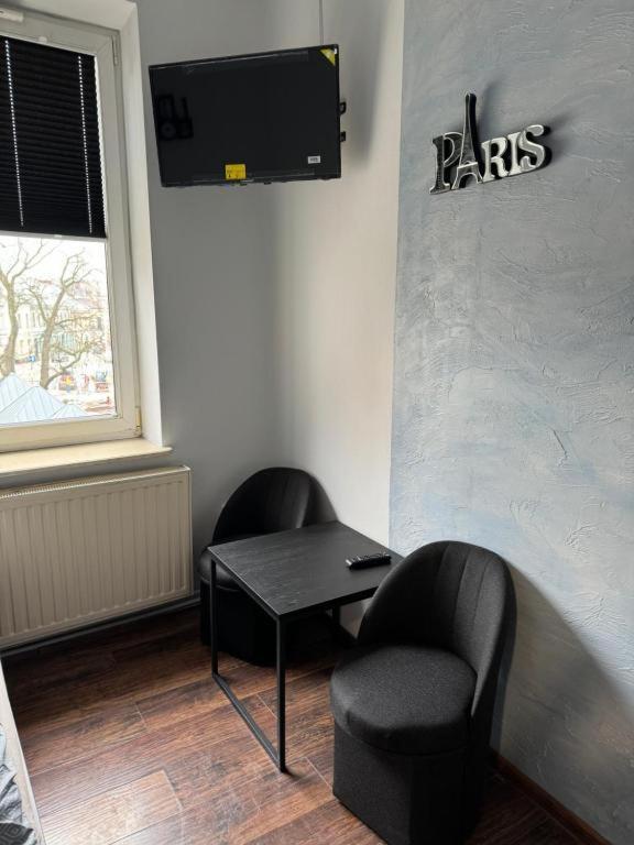 Hotelowe Pokoje Paris -Rynek Centrum- City One Kielce Kültér fotó