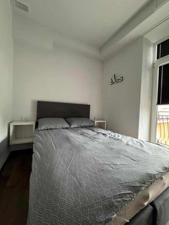 Hotelowe Pokoje Paris -Rynek Centrum- City One Kielce Kültér fotó